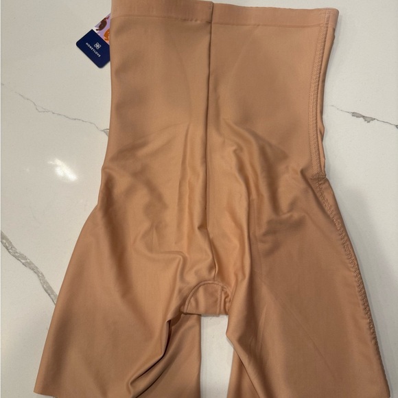 NWT Honeylove SuperPower Short Shapewear - Picture 9 of 13